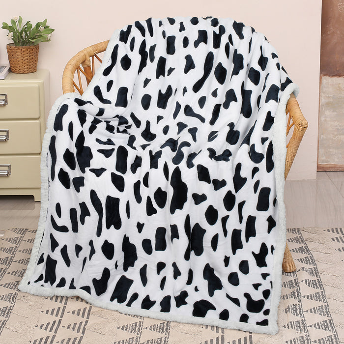 Animal World Sherpa Throw Blanket