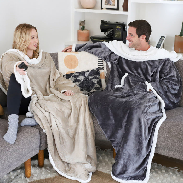 Kangaroo Front Pocket Sherpa Wearable Blanket With Sleeve