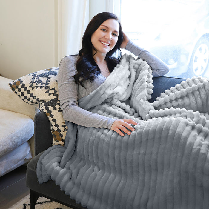 Soft Plush Velvet Lightweight Throw Blanket